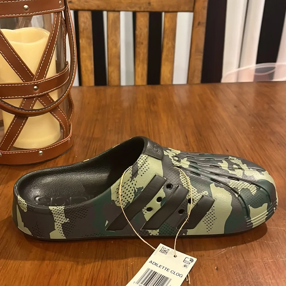 Adidas Adilette Clog Camo Camouflage shoes sandals QW1050 Mens sz 8 Women’s sz 9